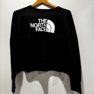 The north face crew neck top